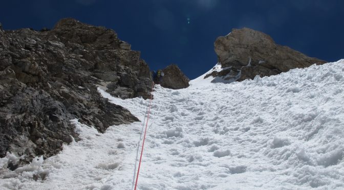 Cadiach manté les opcions de fer cim