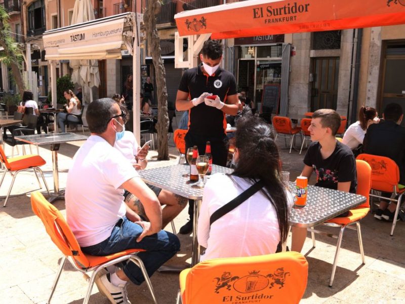 terrasses de la Plaça de la Font