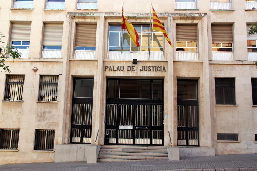 Façana de l'Audiència de Tarragona.