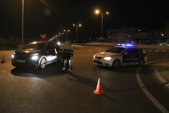 Un control dels Mossos d'Esquadra a la T-11, a Tarragona. Foto: ACN.