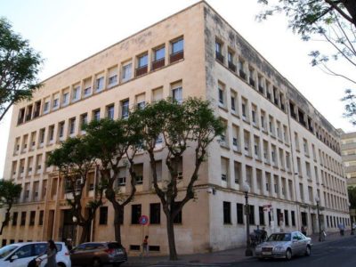 Un jutjat de Tarragona investiga Cristóbal Montoro per manipular lleis a favor d’una patronal del gas quan era ministre