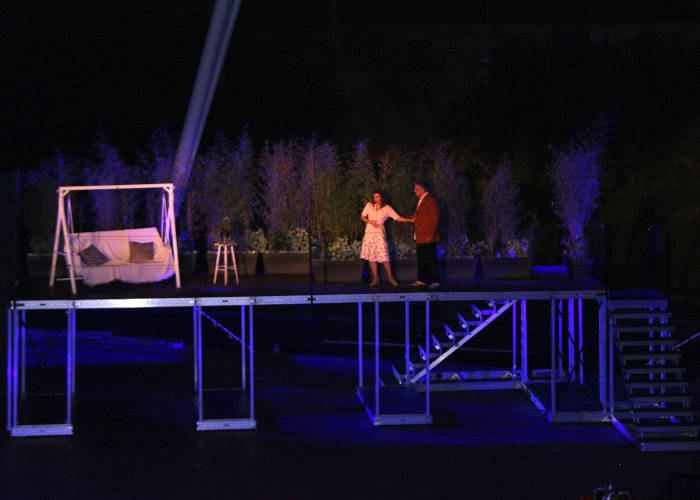 Pla obert del baríton tarragoní, Àngel Òdena, actuant a l’òpera Rigoletto. Foto: ACN.