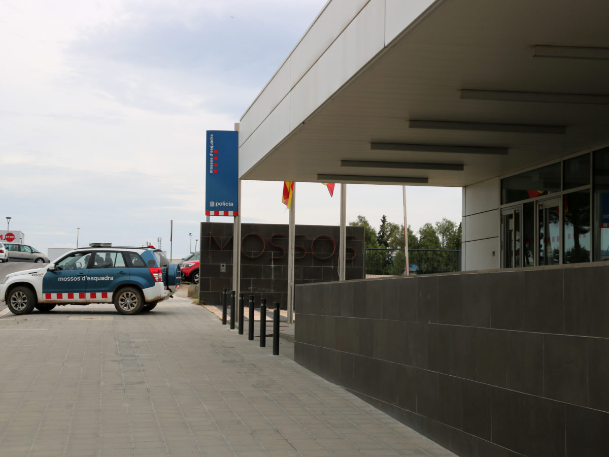 Detinguts a Barcelona i Tarragona quatre membres d’un grup que facilitava papers il·legals a ciutadans de fora dela UE