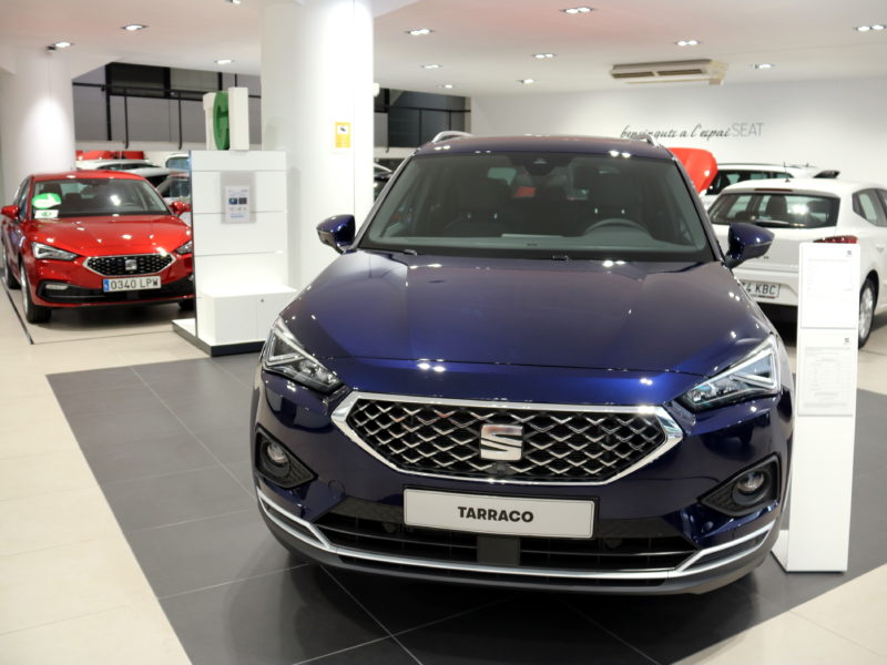 Pla general d'un concessionari Seat Tarraco matriculacions