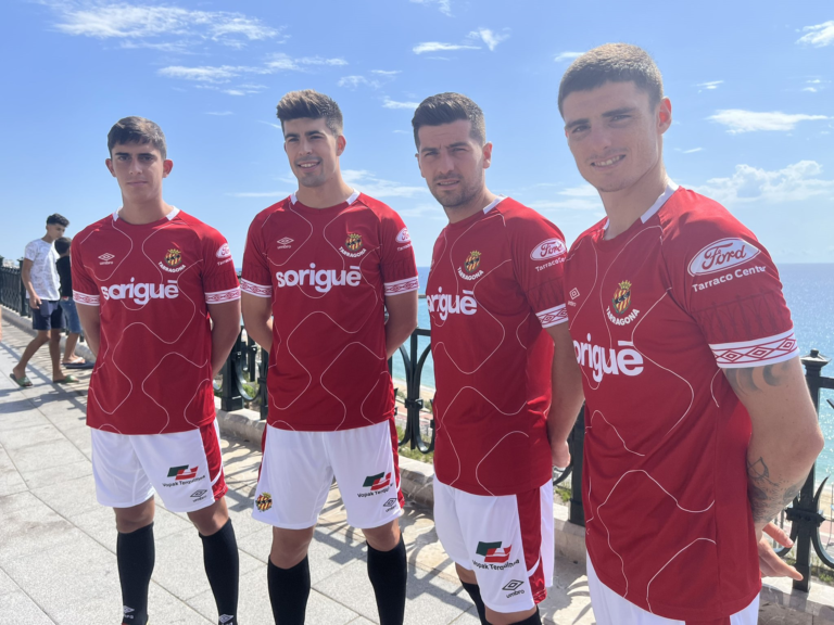 El Nàstic presenta la primera samarreta 2022/2023 Tarragona Ràdio