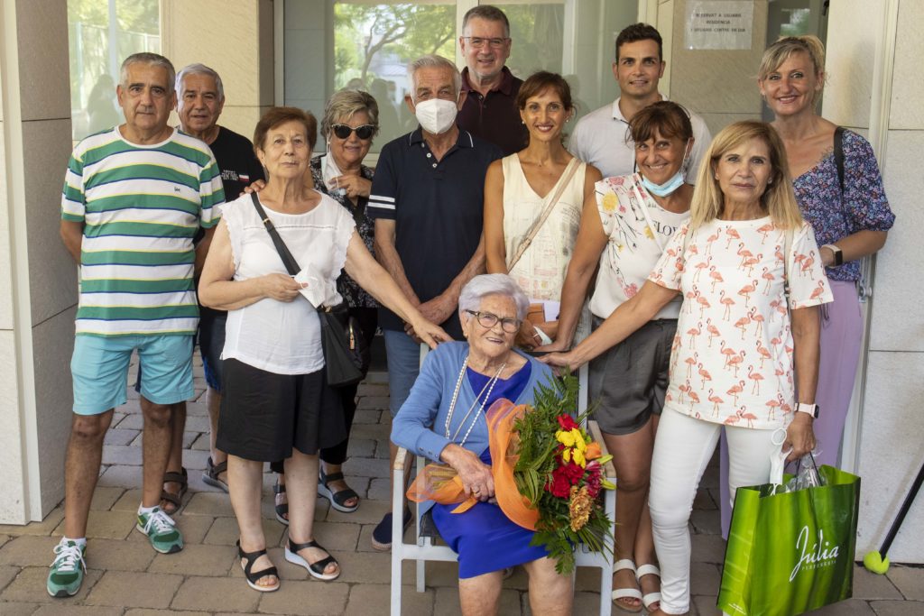 Aniversari l’avia centenària, Maria Morillas. foto Tjerk van der Meulen