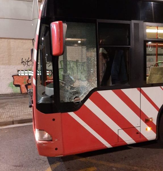 Arxiu: Foto del 2020 actes vandàlics contra els autobusos municipals de Tarragona