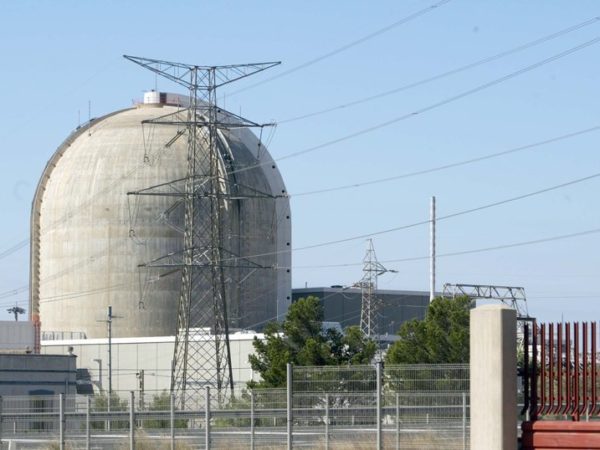 La central nuclear de Vandellòs II s’atura per intervenir en una vàlvula
