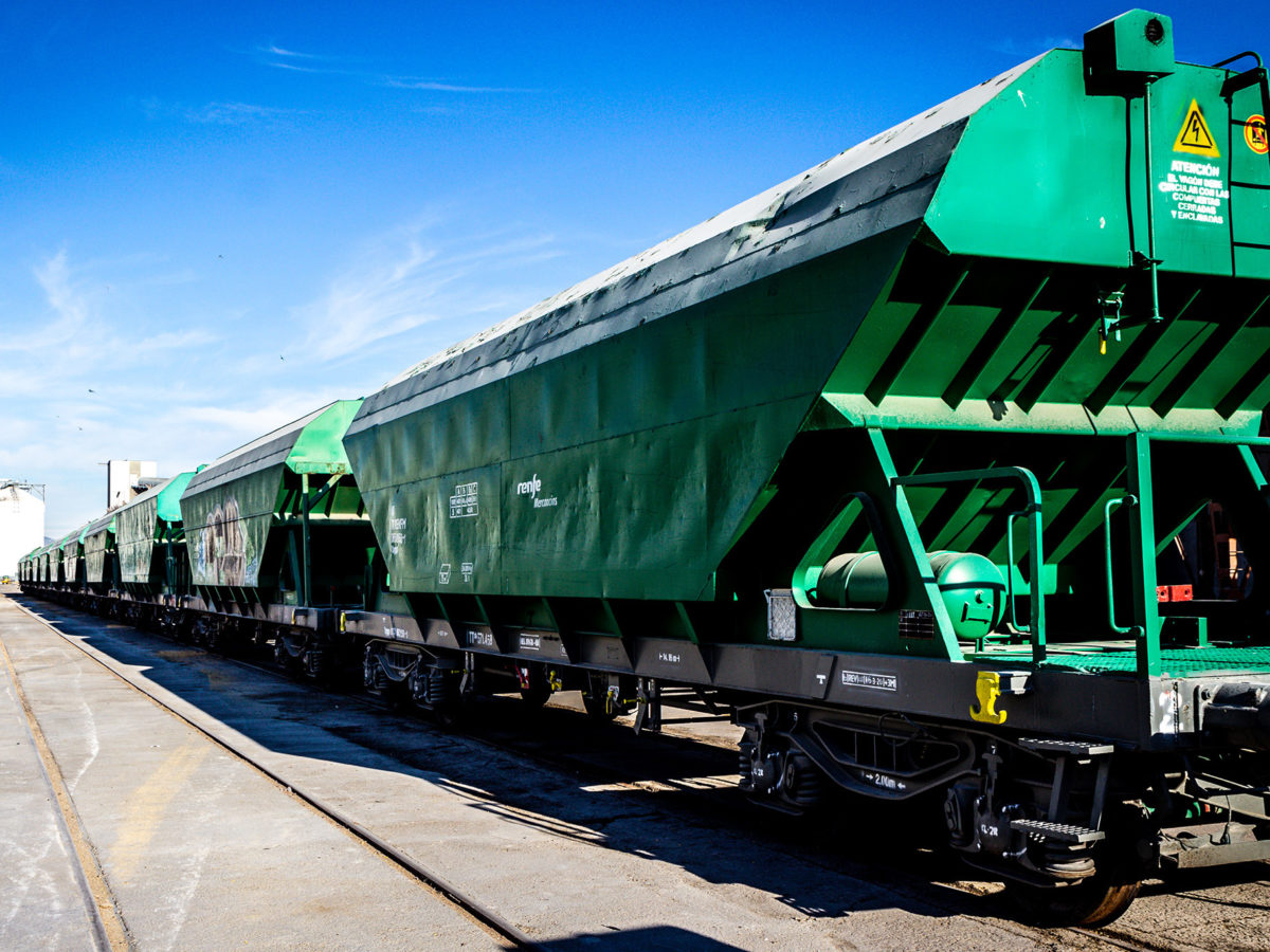 Inauguren una terminal logística a Osca que estarà connectada ferroviàriament amb els ports de Barcelona i Tarragona
