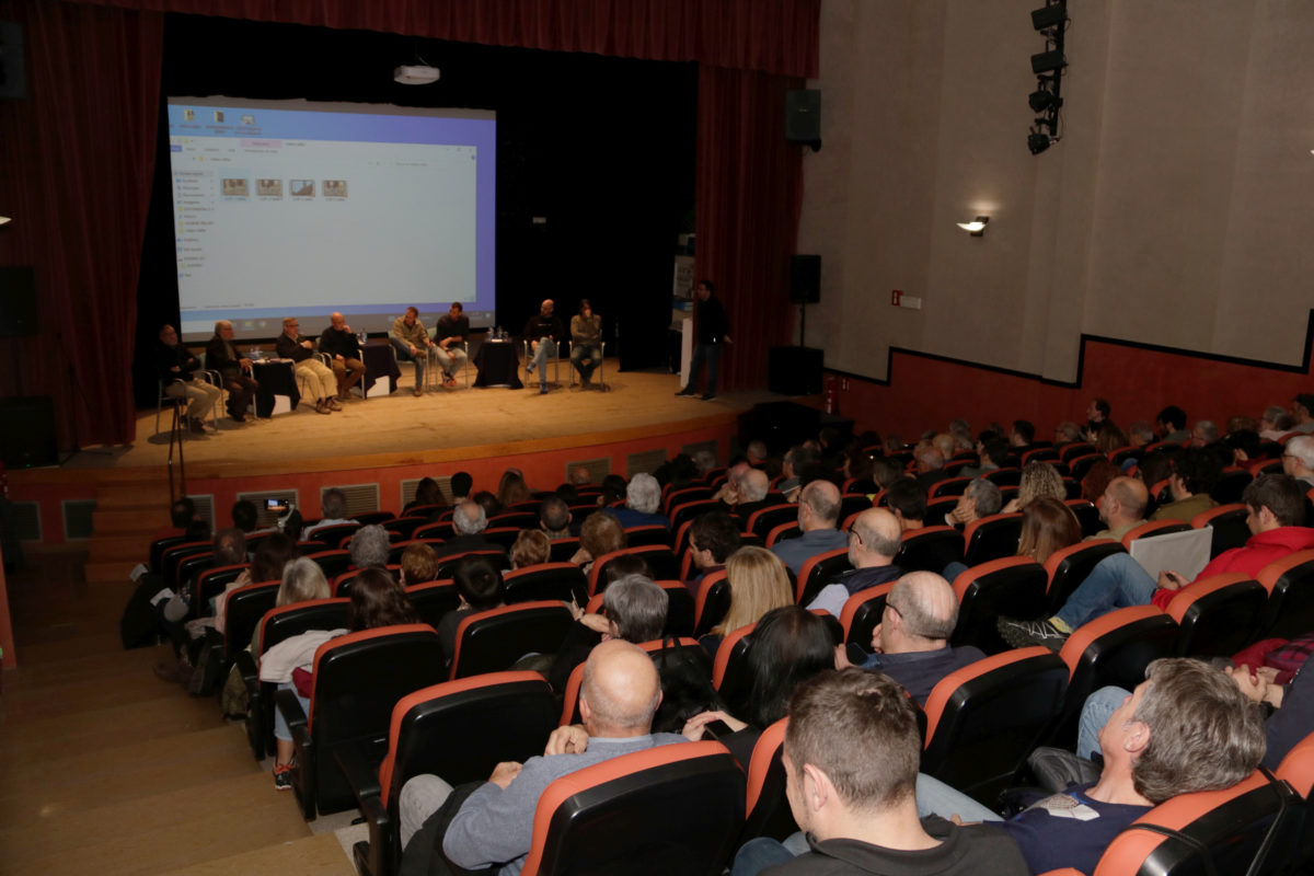 Taula rodona amb els vuit caps de colla de les colles que tenen el 5 de 9 amb folre en el seu palmarès Data de publicació: diumenge 23 de març del 2025, 12:27 Localització: El Catllar Autor: Ariadna Escoda