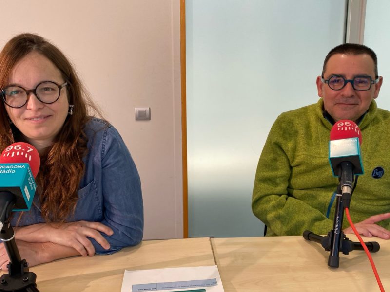 El Professor Emilio Palomares, director de l’ICIQ, i la Dra Júlia Viladoms, responsable de l’unitat de descarbonització industrial dins del Departament de Transferència de Tecnologia i Coneixement i projectes industrials de l'ICIQ