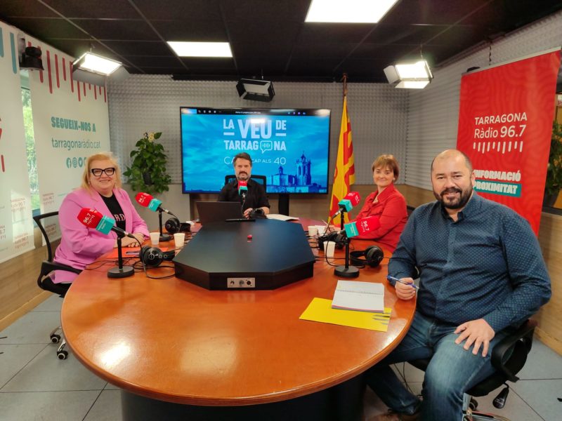 Sandra Ramos (PSC), Josep Suñé, Judit Gómez (Vox) i xavi Puig (ERC)