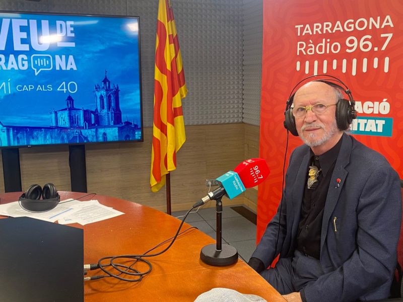 El joier i escultor Joan Blázquez al Cafè, copa i Puro