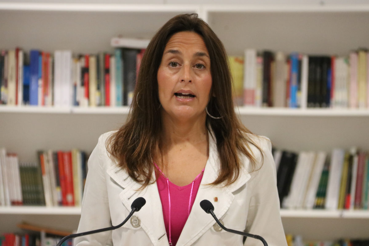 Esther Niubó. Consellera d'Educació de la Generalitat