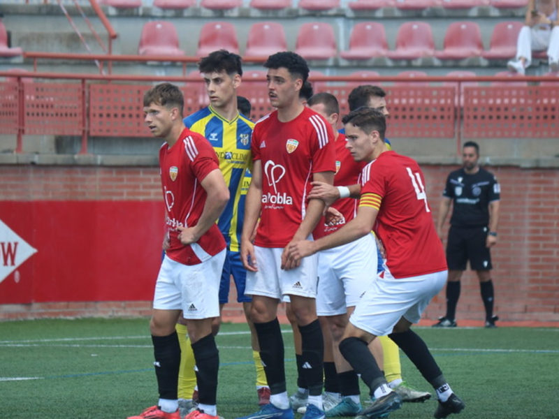 El filial del Nàstic buscarà tres punts que l’apropin a la permanència