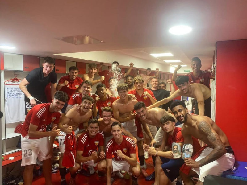 El filial del Nàstic dona un pas gairebé definitiu per mantenir la categoria