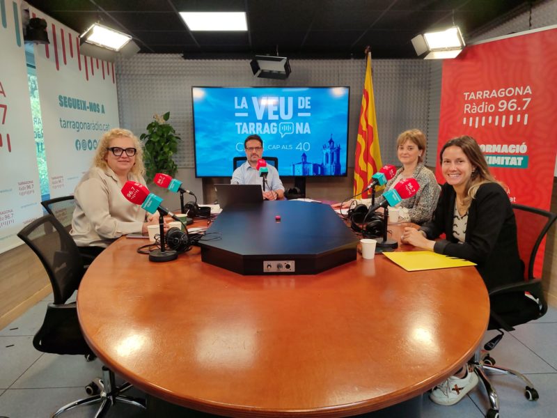 Sandra Ramos (PSC), Josep Suñé, Judit Gómez (Vox) i Maria roig (ERC)