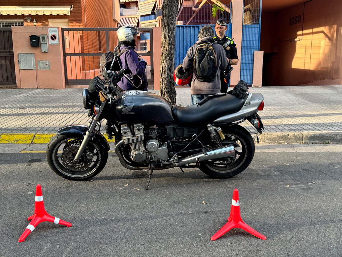 Una vintena de conductors són sancionats en la campanya destinada a motos i ciclomotors