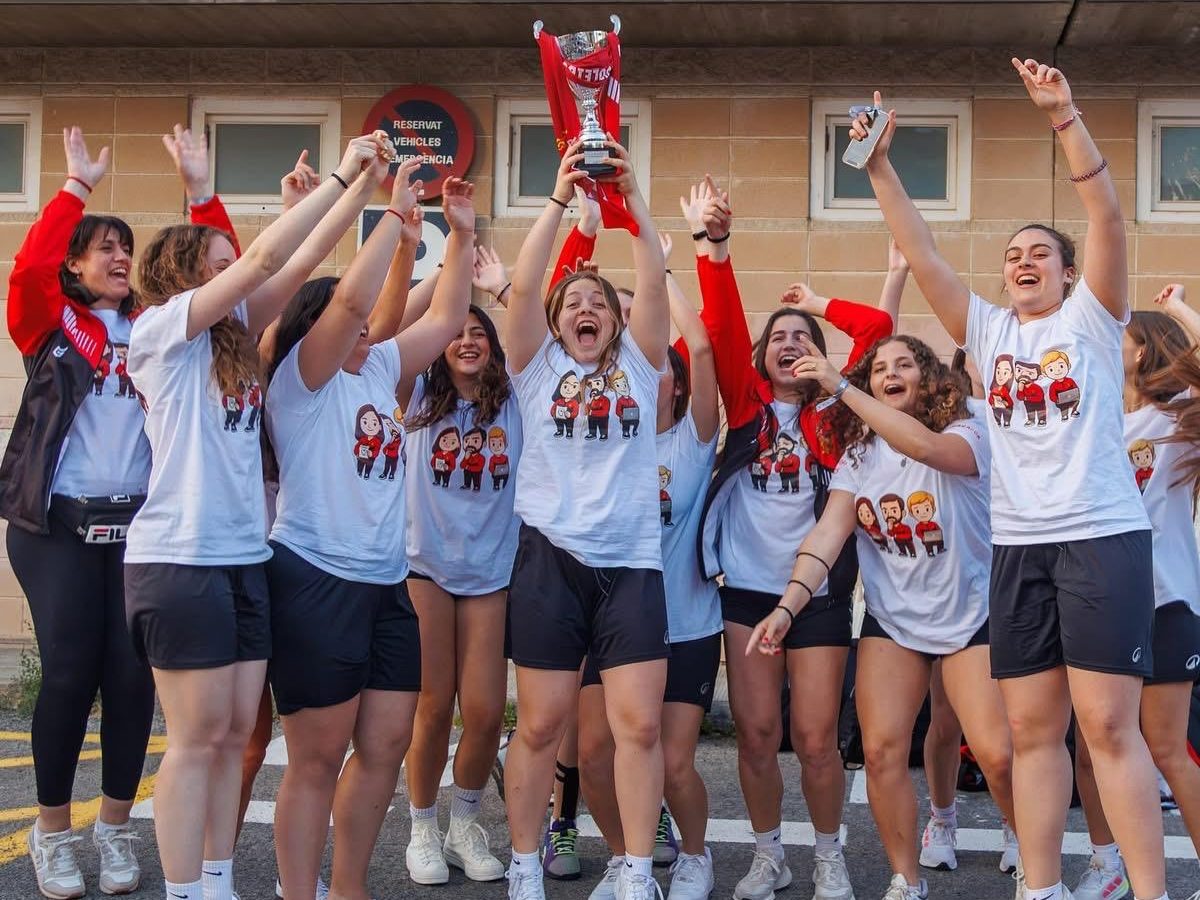 El CV Sant Pere i Sant Pau vol que el seu equip femení arribi també a Superlliga