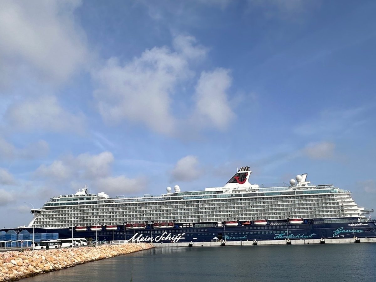 La companyia TUI Cruises fa escala al port de Tarragona per primera vegada amb el vaixell Mein Shifft 4