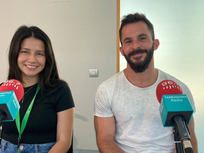 Blau de Prússia 2025. Melanie Alexandra Cedeño, estudiant de Màster dins del programa IVORI, iSergi Grau, investigador postdoctoral al grup del professor Feliu Maseras. Tots dos fent recerca al grup del Prof. Antoni Llobet.
