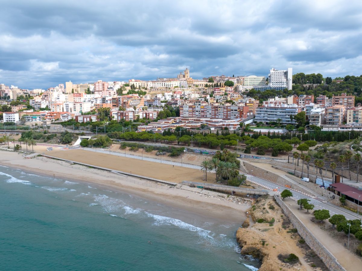 Es reobre la circulació de vehicles i el carril bici del passeig marítim Rafael de Casanova