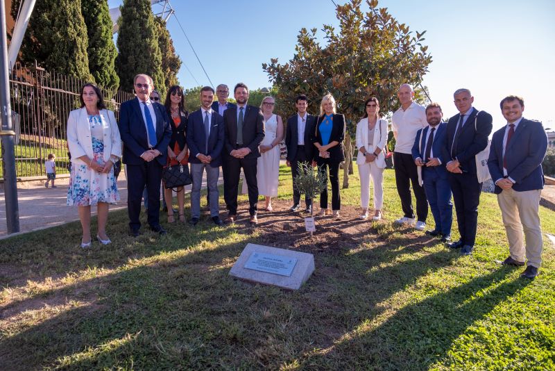 Signatura de l’agermanament entre les ciutats de Tarragona i Voiron. Foto: Joan Carles Borrachero