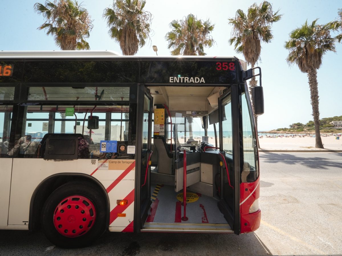 Més de 70.000 persones han utilitzat el servei de l’EMT a la platja aquest estiu
