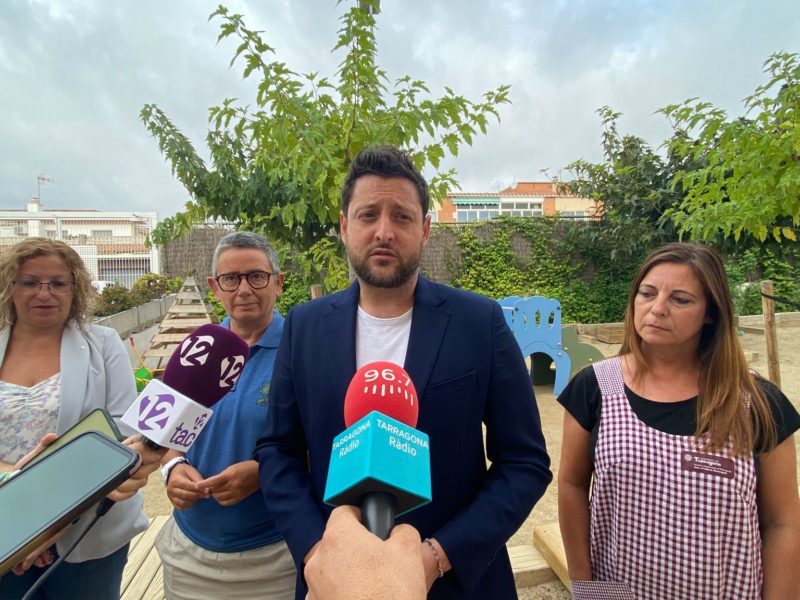 Rubén Viñuales inaugura el curs escola a l'Escola de Sant Salvador