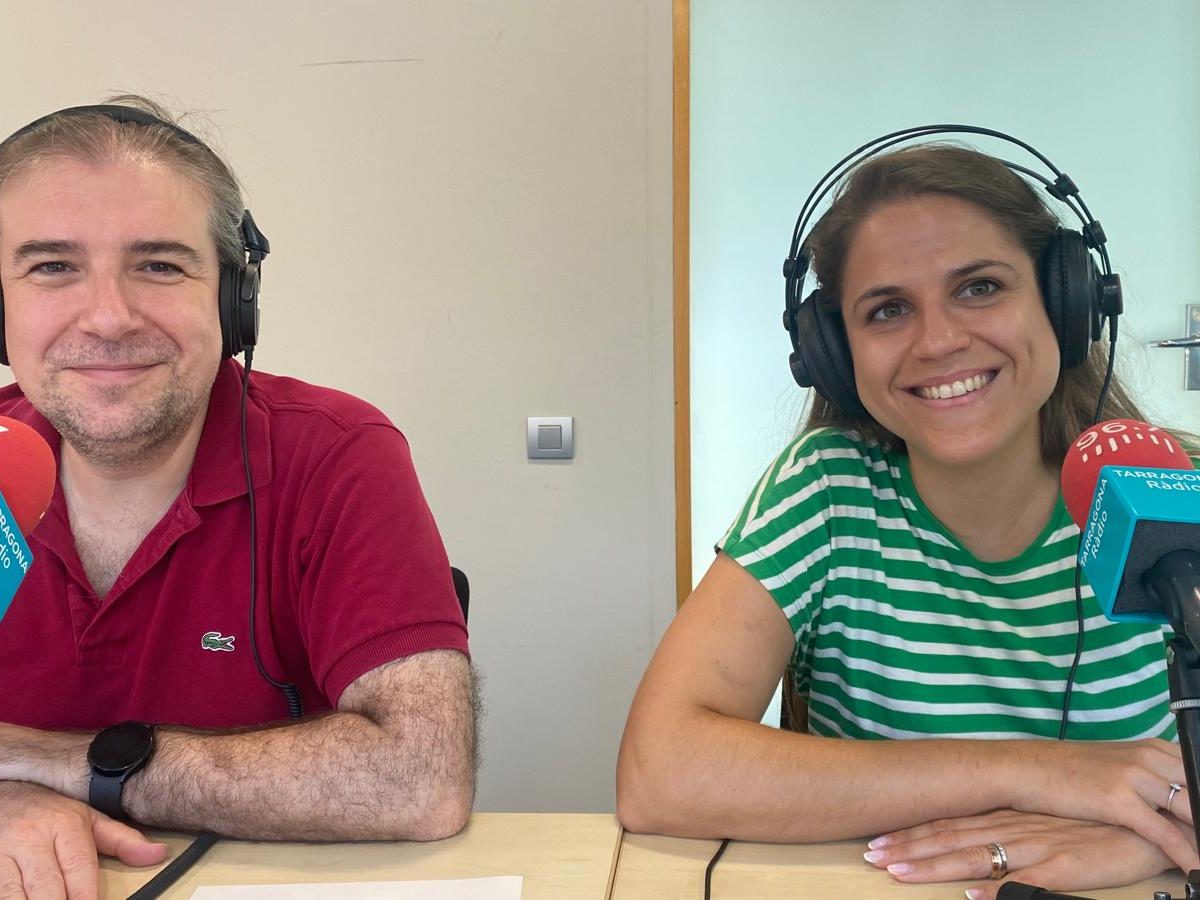 Avui busquem el Blau de Prússia la doctora Carla Casadevall professora de la URV e ICIQ, i el professor Julio Lloret-Fillol, líder de grup de recerca a l’ICIQ.