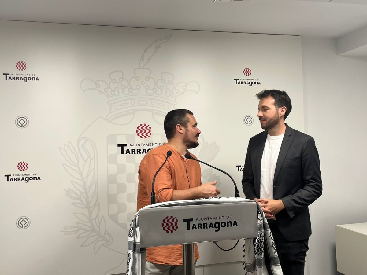 En Comú Podem reclama exigir el compliment de la normativa sobre punts de recàrrega per a vehícles elèctrics