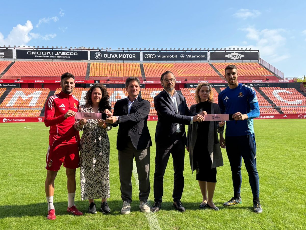Nastic i Associació contra el Càncer