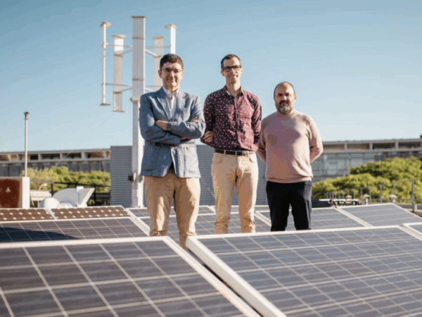 Premien un projecte de la URV que busca reduir el risc d’apagades enfortint la xarxa elèctrica