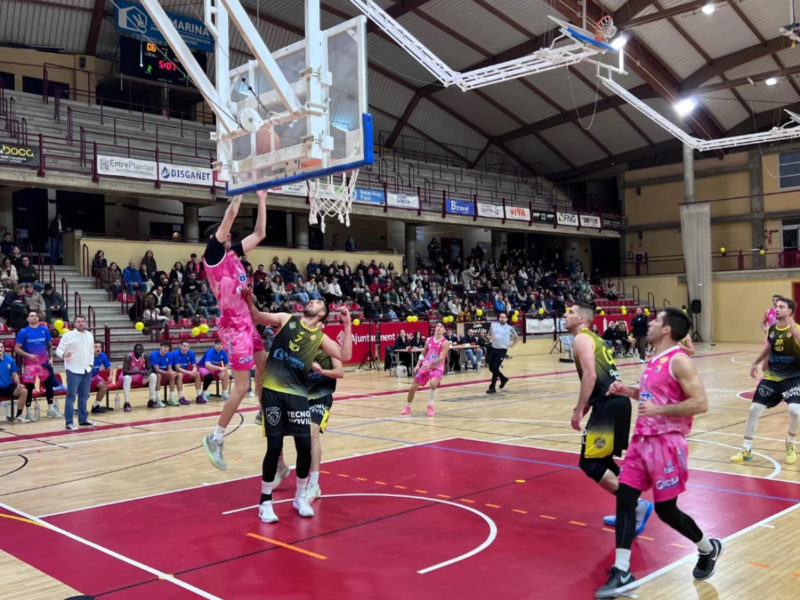 El CBT encadena la setena victòria seguida i ja se situa segon