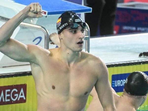 Carles Coll es proclama campió d’Europa dels 200 metres braça