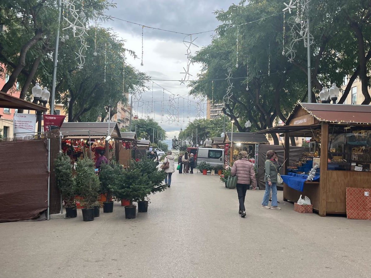 Tret de sortida a les Fires de Nadal i d’artesania