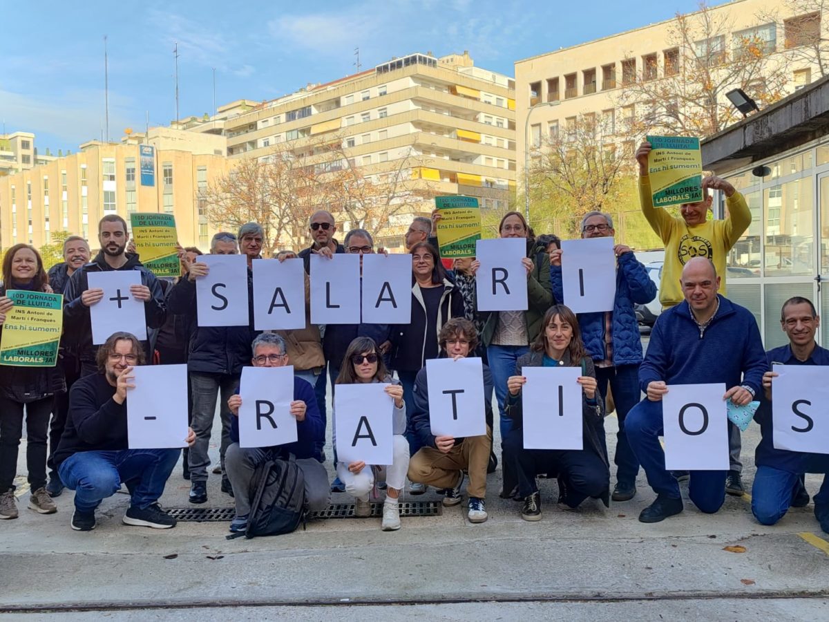 Protestes dels docents a les portes d’iniciar les negociacions per aconseguir millores laborals i salarials