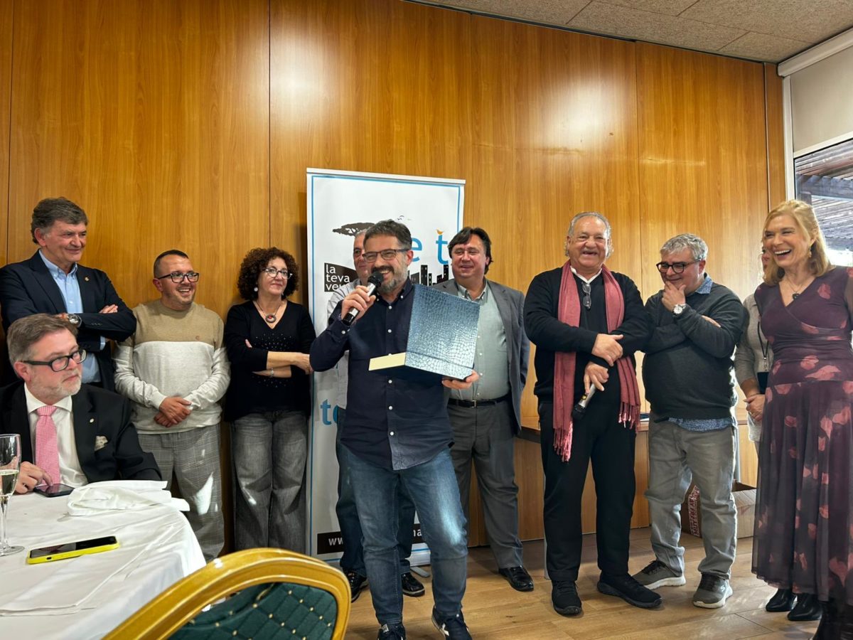 La Coordinadora d’Entitats de Tarragona i Mare Terra Fundació Mediterrània atorguen un dels seus guardons anuals a l’emissora pública pel suport als seus projectes solidaris, i per donar veu al centenar d’entitats que en formen part.