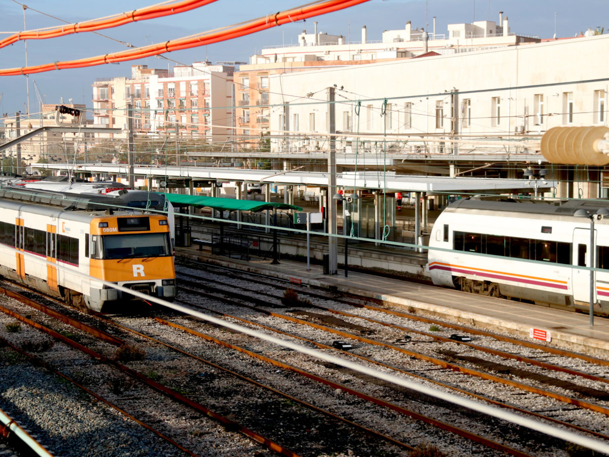 Renfe vol una entesa amb els maquinistes per restablir el servei “com més aviat millor”