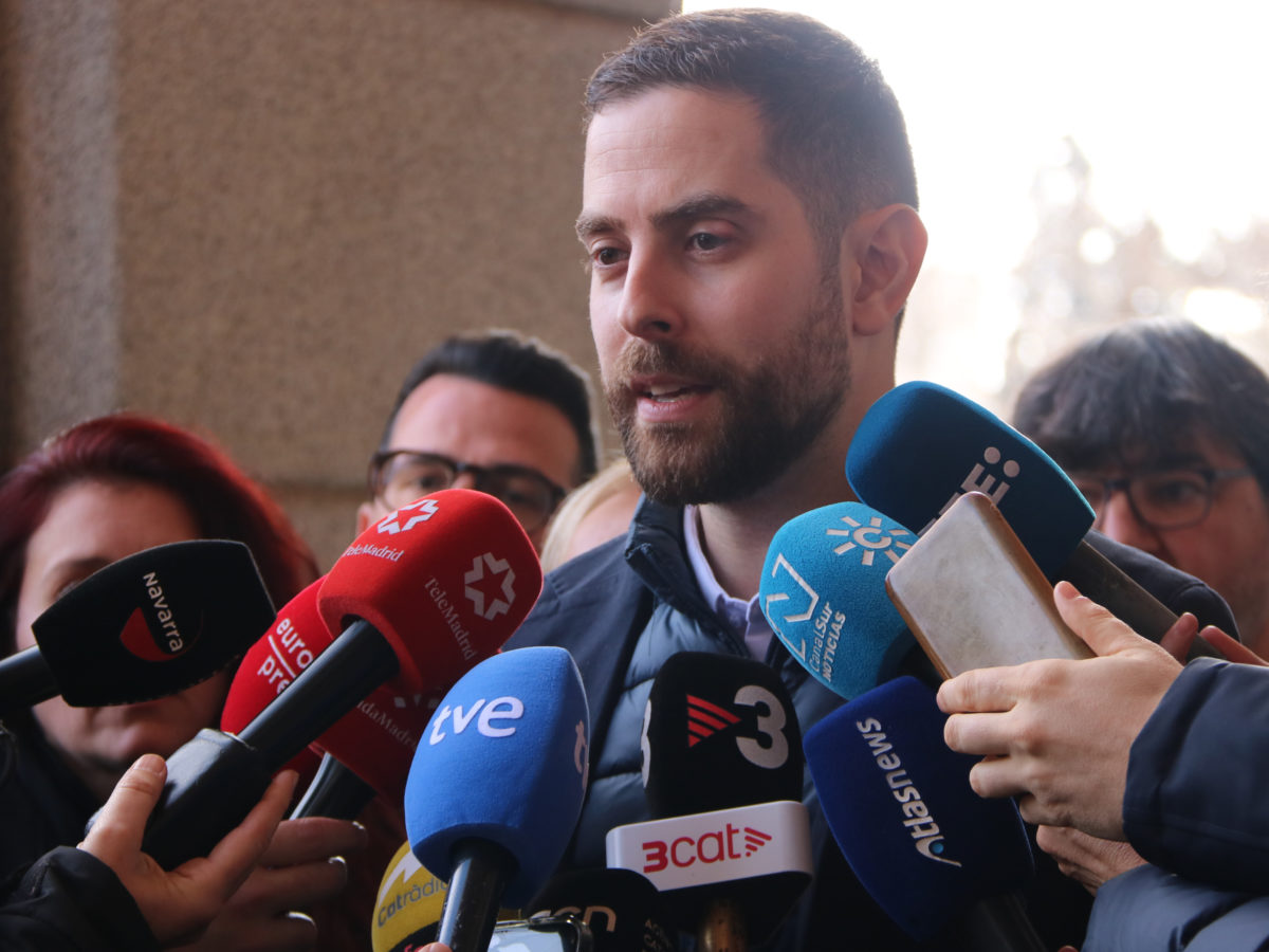 Els sindicats tanquen un acord amb el Ministeri de Transports i desconvoquen la vaga ferroviària