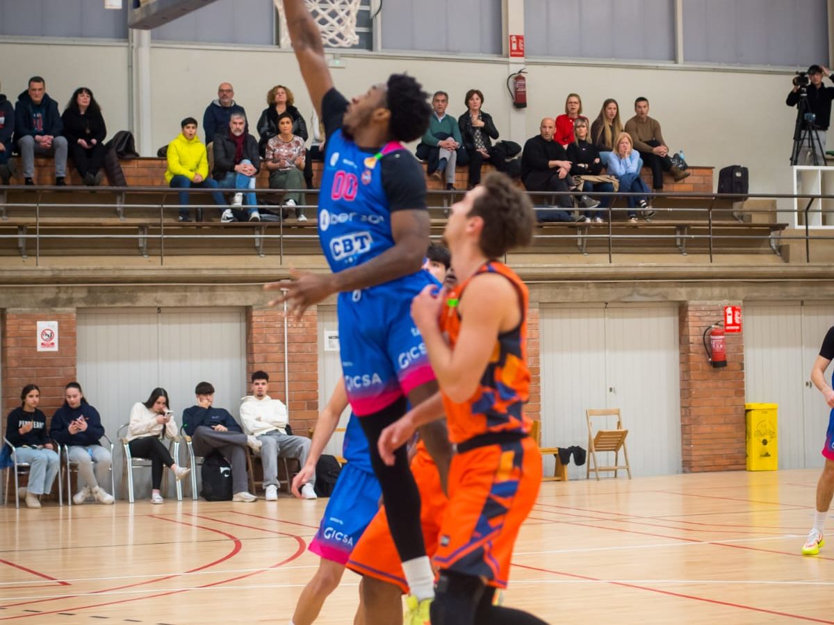 Victòria treballada de l’Ibersol CBT a la pista del Boet Mataró