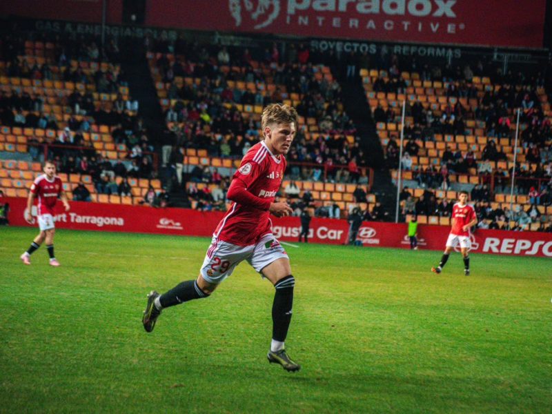 Oriol Subirats renova amb el Nàstic fins al juny del 2028+2 opcionals