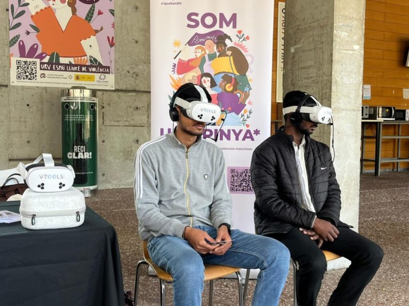 La URV acull una experiència de realitat virtual per sensibilitzar sobre les violències masclistes