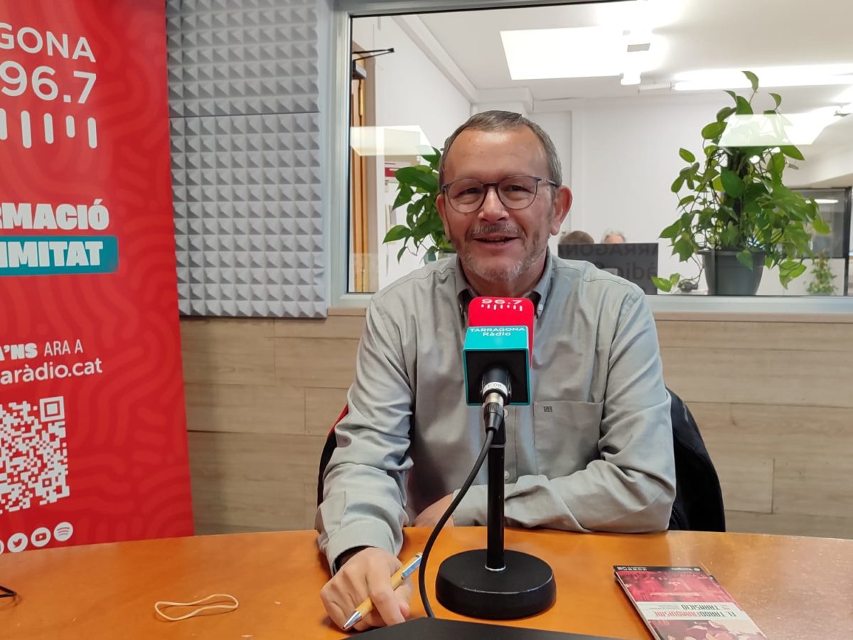 Els arxivers celebren la desclassificació dels documents del 23-F