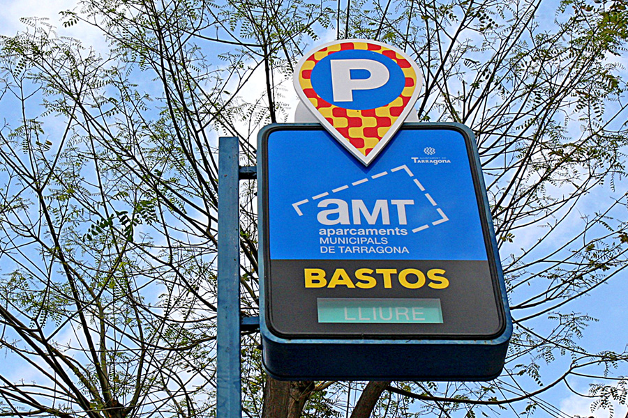 Aparcament Francesc Bastos