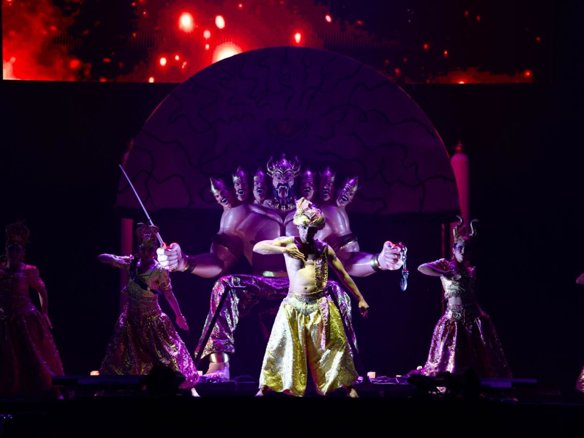 La festa de la Índia de la comparsa Som i Serem s’enduu la Disfressa d’Or 2026