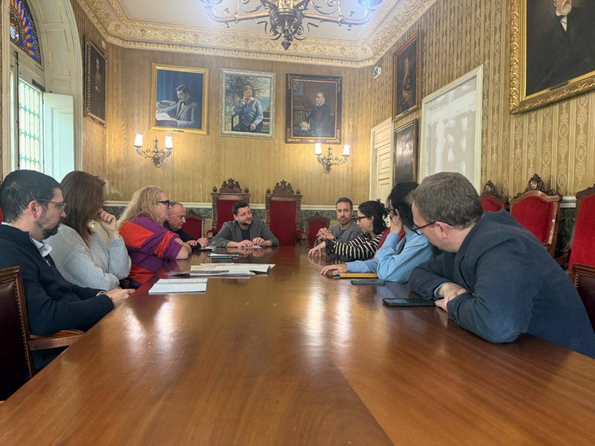 Els Xiquets de Tarragona i l’Ajuntament refermen el compromís per recuperar el local de Santa Anna