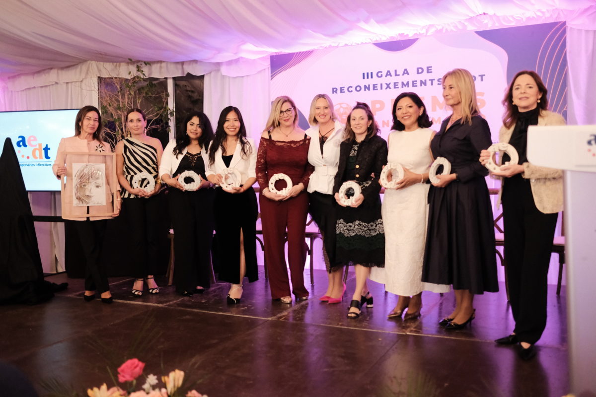 III PREMIS AEDT ANNA MARIA MACHO