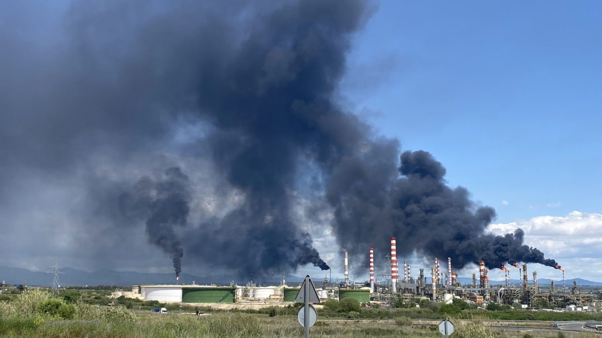La petroquímica el dia de la gran apagada elèctrica. Poligon Nord. 28 abril 2025