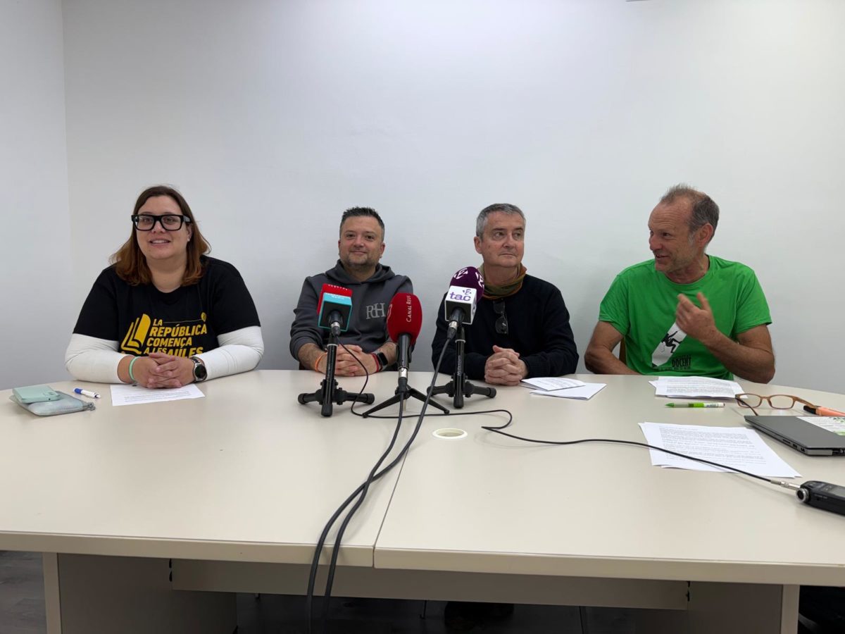 Els sindicats denuncien que es dobli l’oferta d’educació concertada